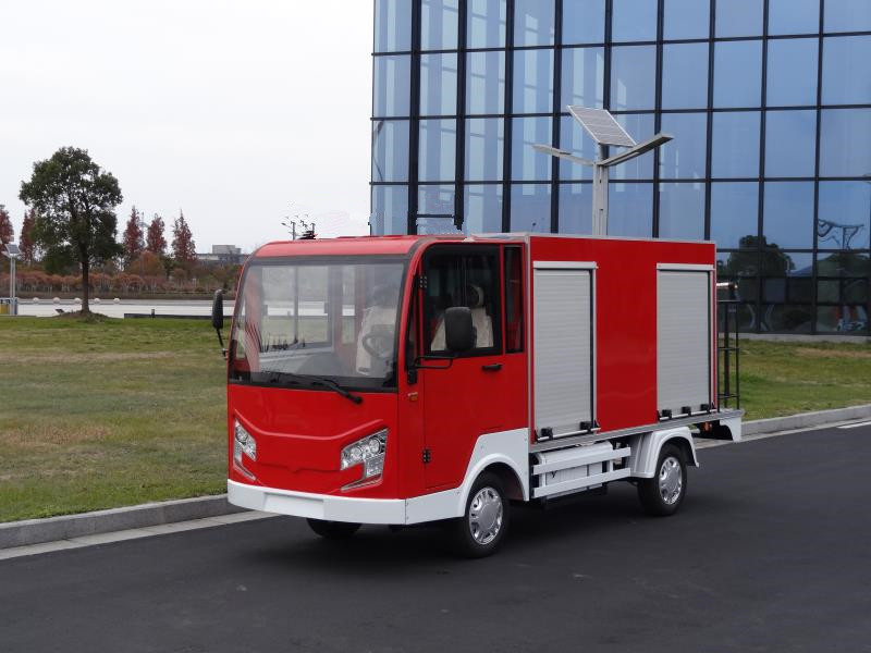 2座位高壓炮消防車
